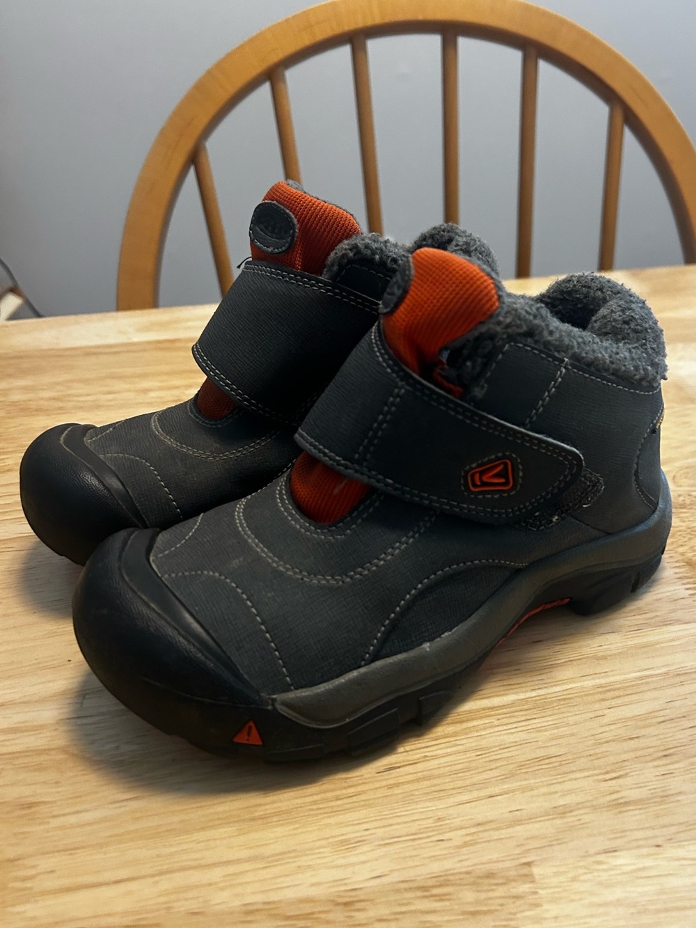 Keen Kootenay IV Mid Waterproof Boots Sz 1